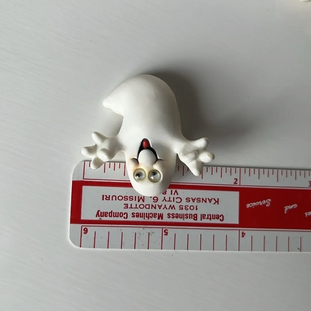 Vintage Halloween Ghost Pins Googly Eyes Cute Plastic Brooch Set Pumpkin Ghost